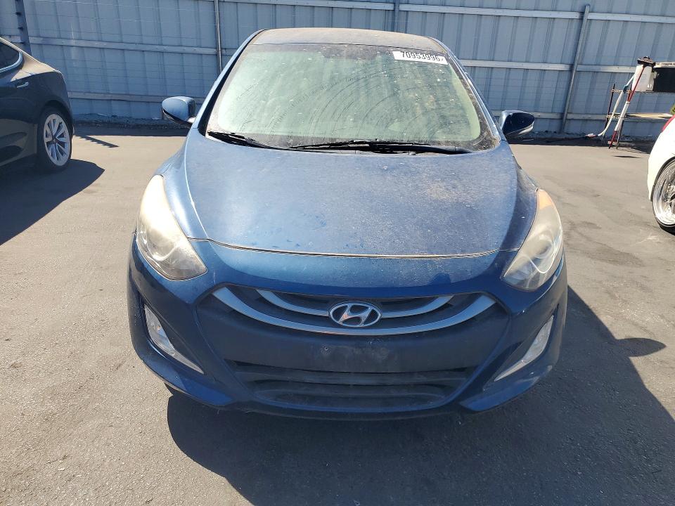 70953996 :رقم المزاد ، KMHD35LH1FU244115 vin ، 2015 Hyundai Elantra Gt مزاد بيع
