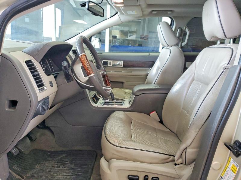 70324986 :رقم المزاد ، 2LMDJ8JC2ABJ33543 vin ، 2010 Lincoln Mkx مزاد بيع