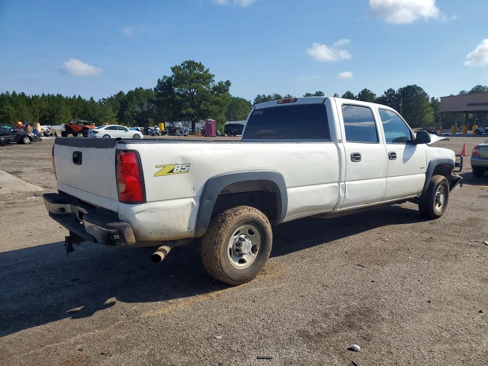 69879226 :رقم المزاد ، 1GCHC23142F149862 vin ، 2002 Chevrolet Silverado مزاد بيع