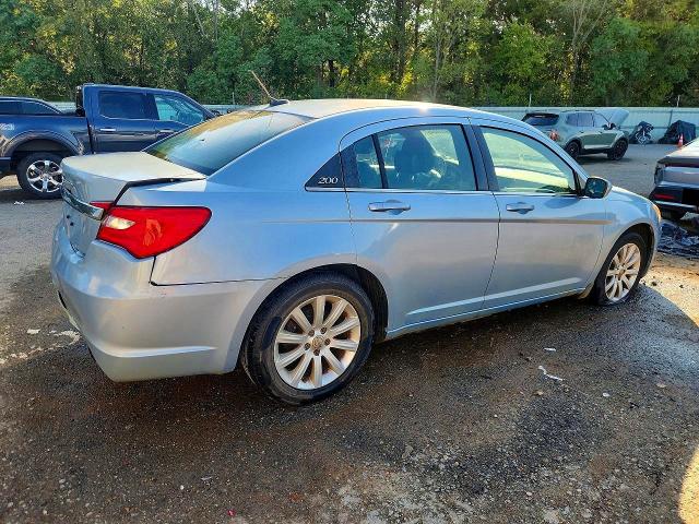 2013 Chrysler 200 მანქანა იყიდება აუქციონზე, vin: 1C3CCBBB6DN701637, აუქციონის ნომერი: 69204046
