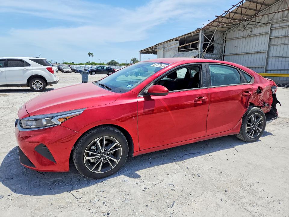 2024 Kia Forte მანქანა იყიდება აუქციონზე, vin: 3KPF24AD8RE831750, აუქციონის ნომერი: 67173826