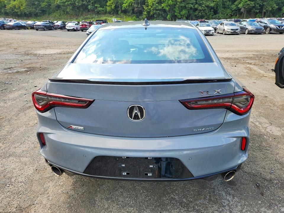 67983126 :رقم المزاد ، 19UUB6F58RA001522 vin ، 2024 Acura Tlx مزاد بيع