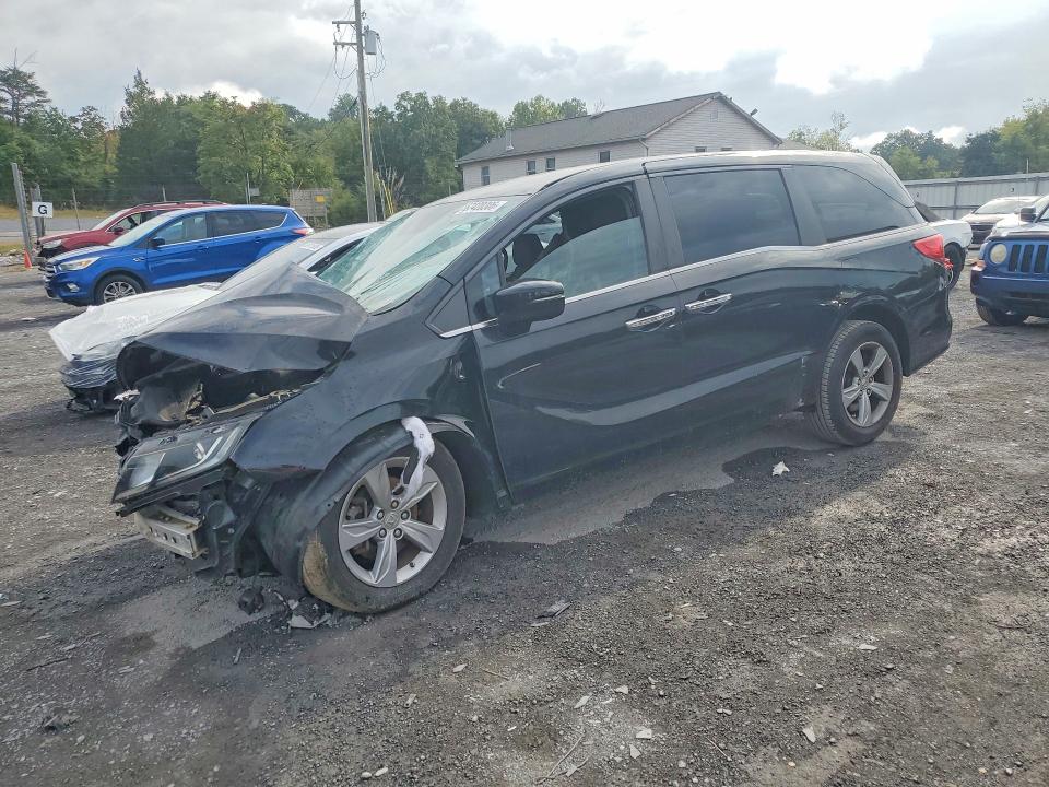 Auction sale of the 2018 Honda Odyssey, vin: 5FNRL6H53JB086800, lot number: 67420306