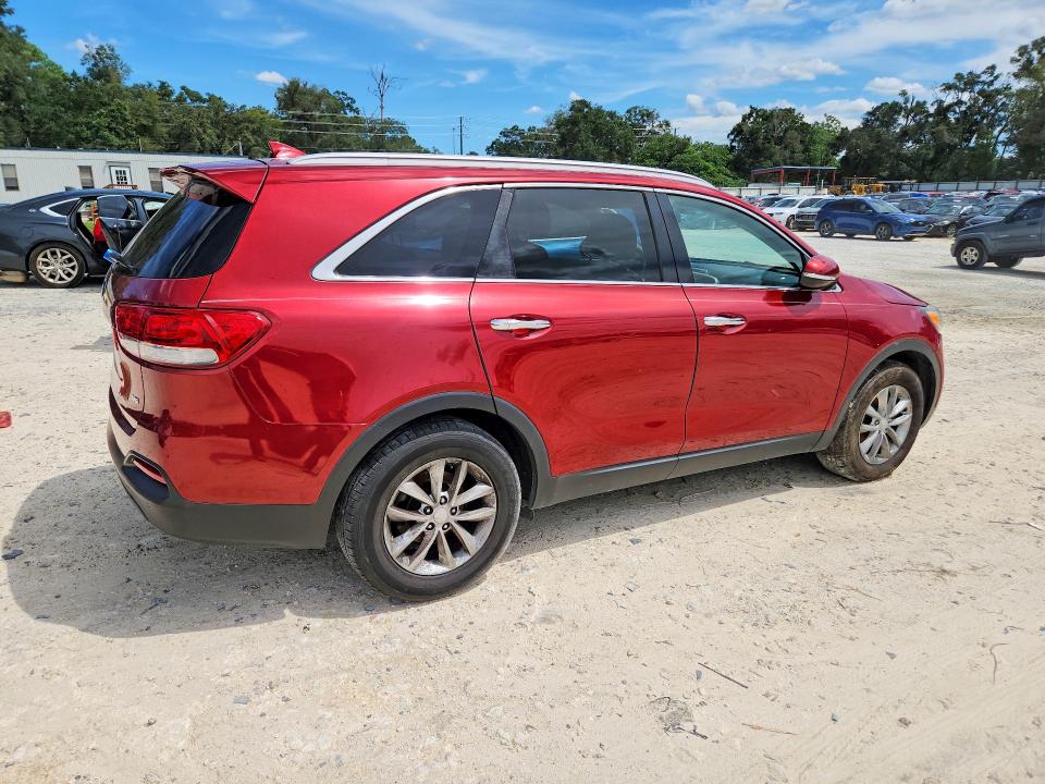 2017 Kia Sorento მანქანა იყიდება აუქციონზე, vin: 5XYPG4A50HG285879, აუქციონის ნომერი: 68959776