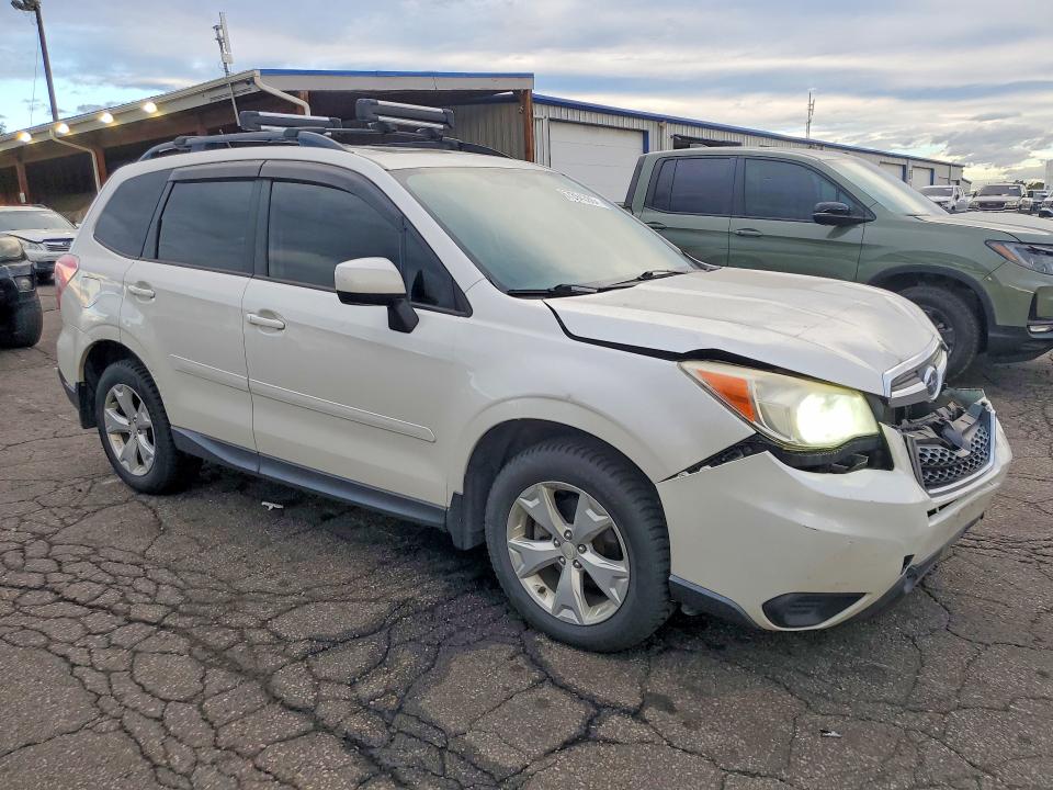 Продажа на аукционе авто 2015 Subaru Forester, vin: JF2SJADCXFG405395, номер лота: 67394386