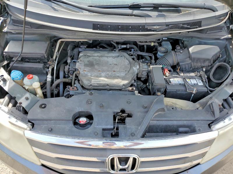 67799426 :رقم المزاد ، 5FNRL5H92BB507758 vin ، 2011 Honda Odyssey مزاد بيع