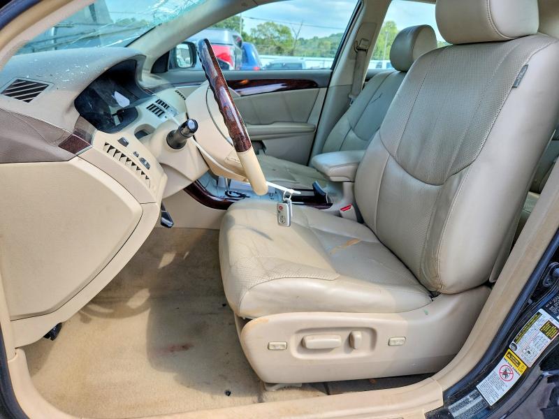 68611706 :رقم المزاد ، 4T1BK36B98U283737 vin ، 2008 Toyota Avalon مزاد بيع