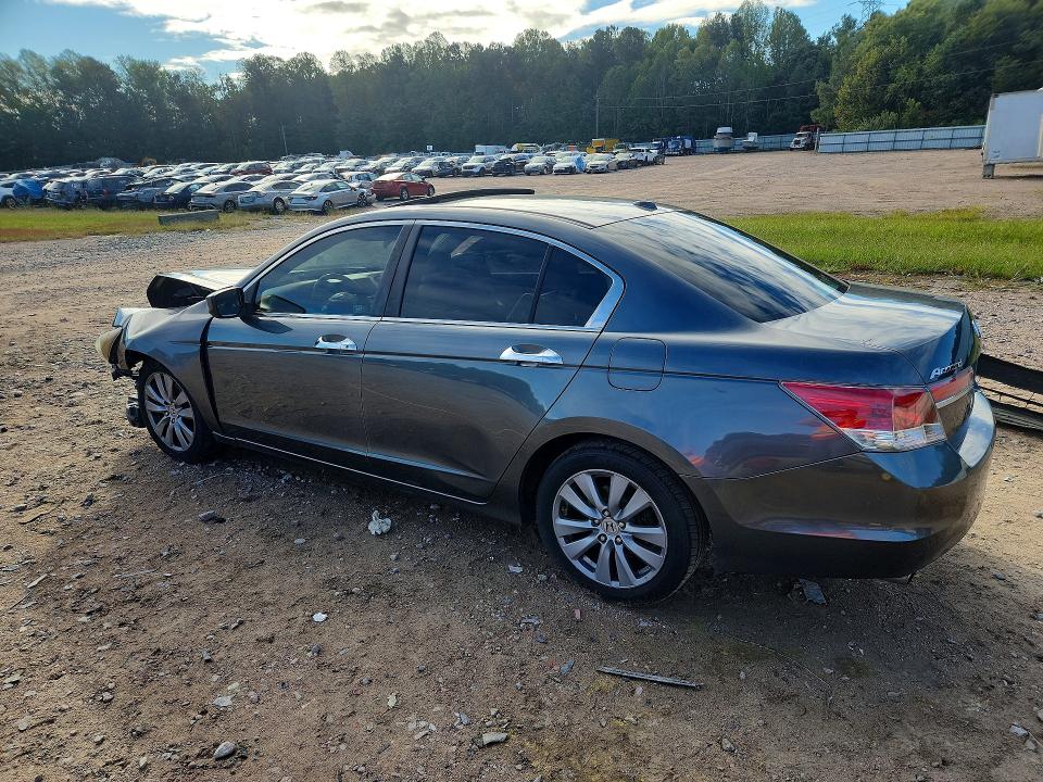 2011 Honda Accord მანქანა იყიდება აუქციონზე, vin: 1HGCP3F80BA026698, აუქციონის ნომერი: 70277436