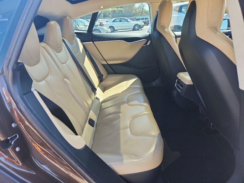 Продажа на аукционе авто 2014 Tesla Model S, vin: 5YJSA1H16EFP61004, номер лота: 65957876