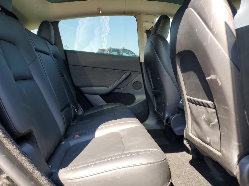 66948946 :رقم المزاد ، 7SAYGDEE4NA019007 vin ، 2022 Tesla Model Y مزاد بيع
