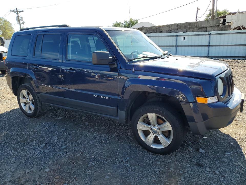 67760206 :رقم المزاد ، 1C4NJRFBXDD248237 vin ، 2013 Jeep Patriot مزاد بيع