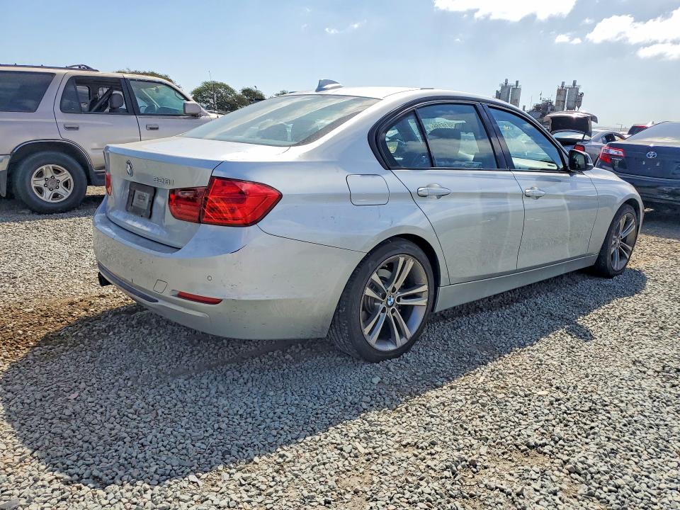 69816166 :رقم المزاد ، WBA3A5C55CF259354 vin ، 2012 Bmw 328 مزاد بيع