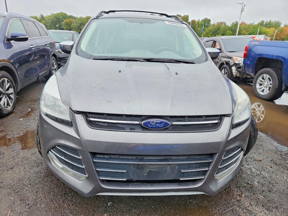 2014 Ford Escape მანქანა იყიდება აუქციონზე, vin: 1FMCU9GX9EUD98006, აუქციონის ნომერი: 70666836