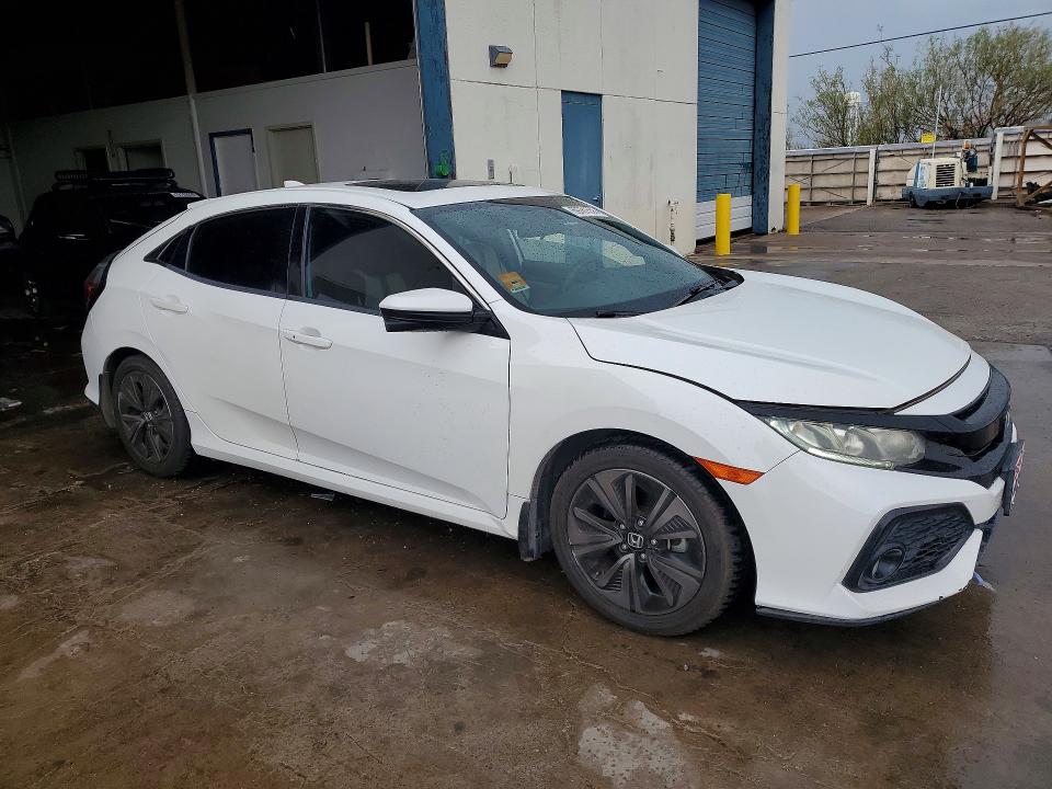 2017 Honda Civic მანქანა იყიდება აუქციონზე, vin: SHHFK7H51HU208879, აუქციონის ნომერი: 69781556