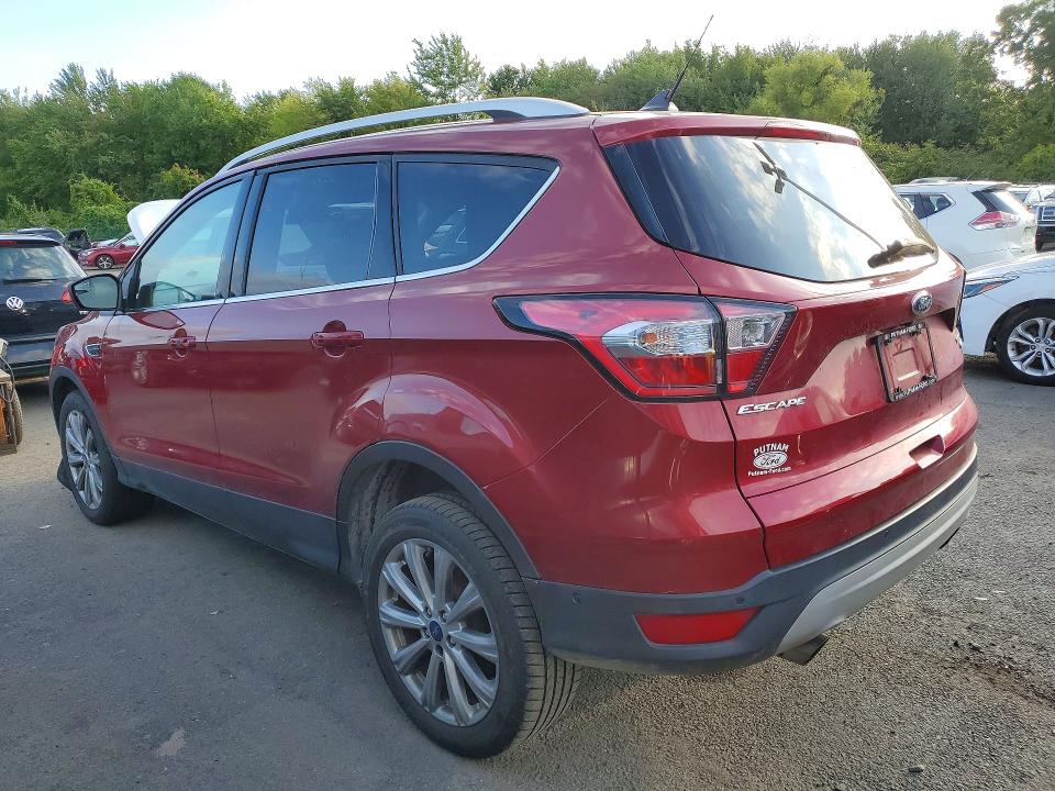 Продаж на аукціоні авто 2018 Ford Escape, vin: 1FMCU9J95JUC83973, номер лоту: 69321456