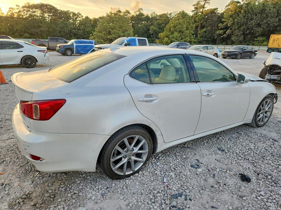 70834186 :رقم المزاد ، JTHBF5C23C5167329 vin ، 2012 Lexus Is 250 مزاد بيع