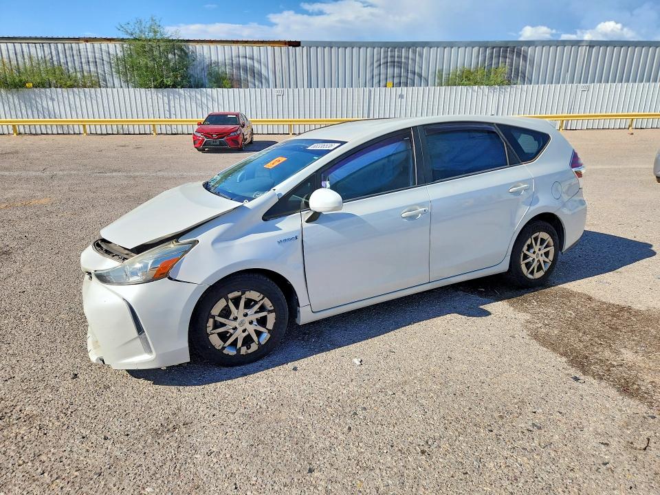 Продажа на аукционе авто 2015 Toyota Prius V, vin: JTDZN3EU1FJ031038, номер лота: 68336536