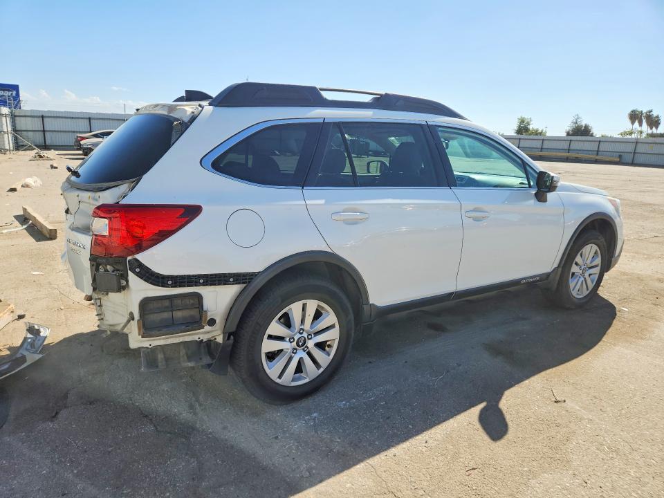 67211936 :رقم المزاد ، 4S4BSAHC3G3324300 vin ، 2016 Subaru Outback مزاد بيع