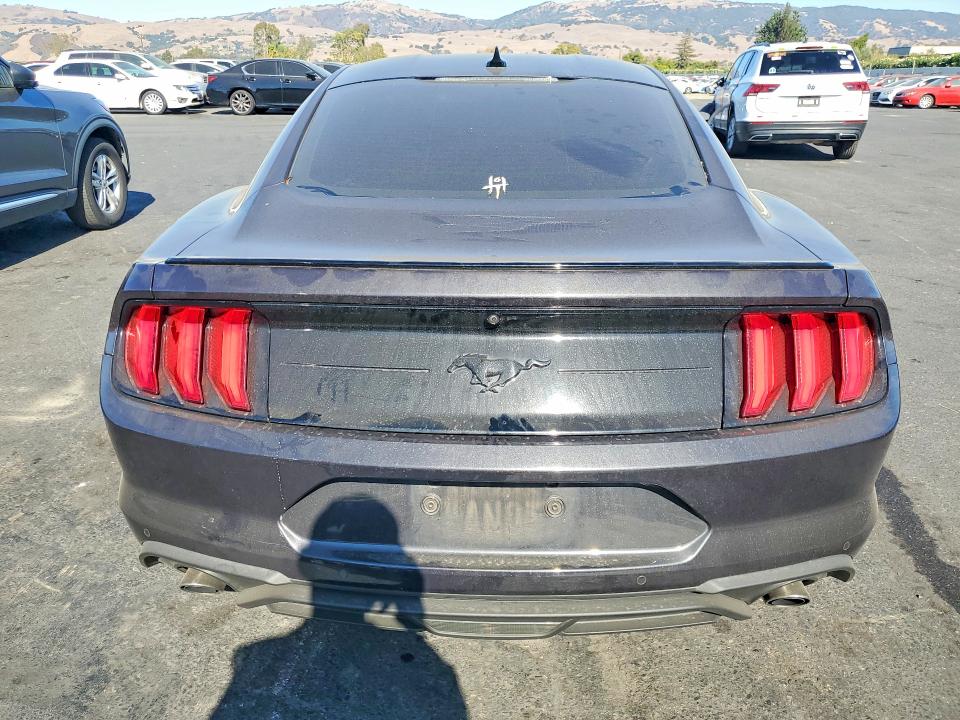 2023 Ford Mustang მანქანა იყიდება აუქციონზე, vin: 1FA6P8TH2P5111755, აუქციონის ნომერი: 70384656