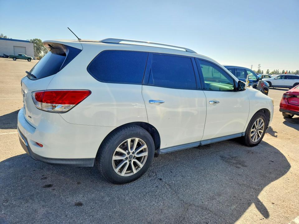 2015 Nissan Pathfinder მანქანა იყიდება აუქციონზე, vin: 5N1AR2MM7FC710891, აუქციონის ნომერი: 70908106