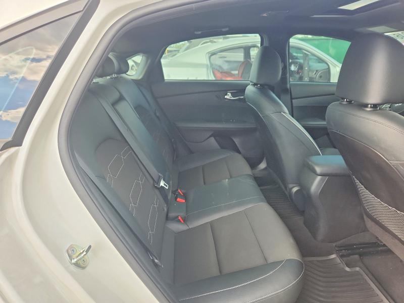 68380846 :رقم المزاد ، 3KPF54AD0PE645270 vin ، 2023 Kia Forte مزاد بيع