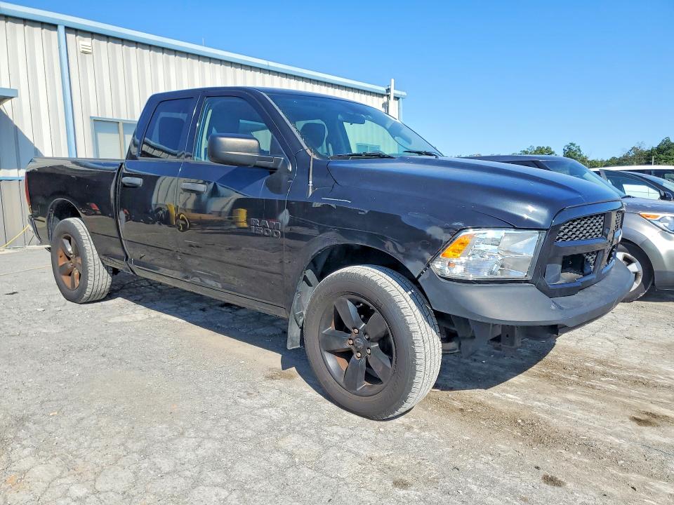 69196896 :رقم المزاد ، 1C6RR7FGXHS635373 vin ، 2017 Ram 1500 مزاد بيع