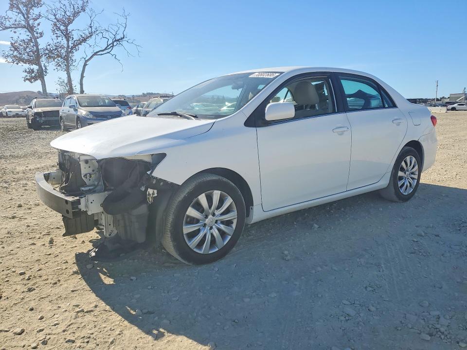 2013 Toyota Corolla მანქანა იყიდება აუქციონზე, vin: 2T1BU4EE4DC085056, აუქციონის ნომერი: 70802686