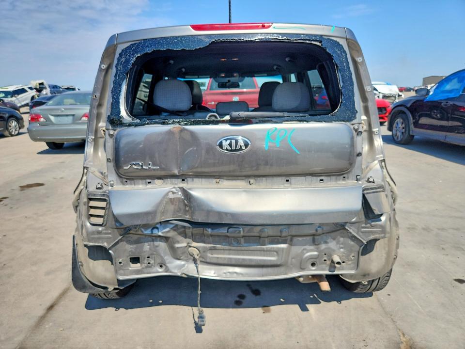 Продаж на аукціоні авто 2018 Kia Soul, vin: KNDJN2A26J7582812, номер лоту: 68236906