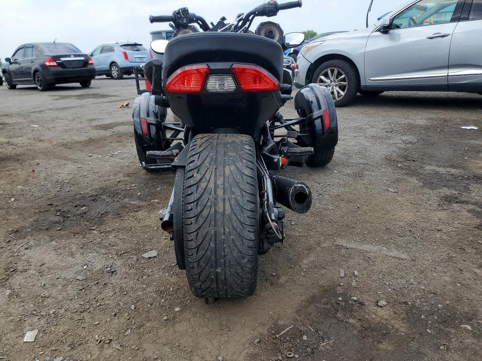 2019 Can-am Spyder Roadster მანქანა იყიდება აუქციონზე, vin: 2BXRDDD21KV000135, აუქციონის ნომერი: 67067746