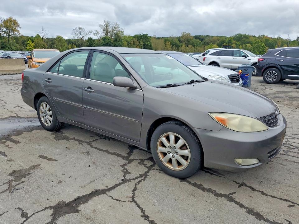 70867456 :رقم المزاد ، 4T1BE30K53U767638 vin ، 2003 Toyota Camry مزاد بيع