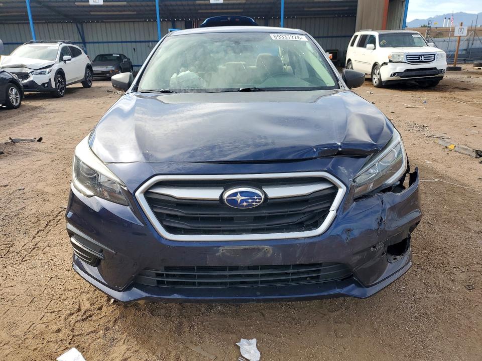 69337226 :رقم المزاد ، 4S3BNAB60J3030696 vin ، 2018 Subaru Legacy مزاد بيع