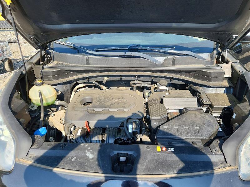 68331816 :رقم المزاد ، KNDPMCAC2H7121337 vin ، 2017 Kia Sportage مزاد بيع