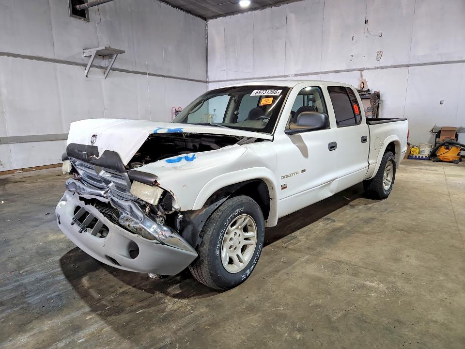 69731366 :رقم المزاد ، 1B7HL48N42S652239 vin ، 2002 Dodge Dakota مزاد بيع