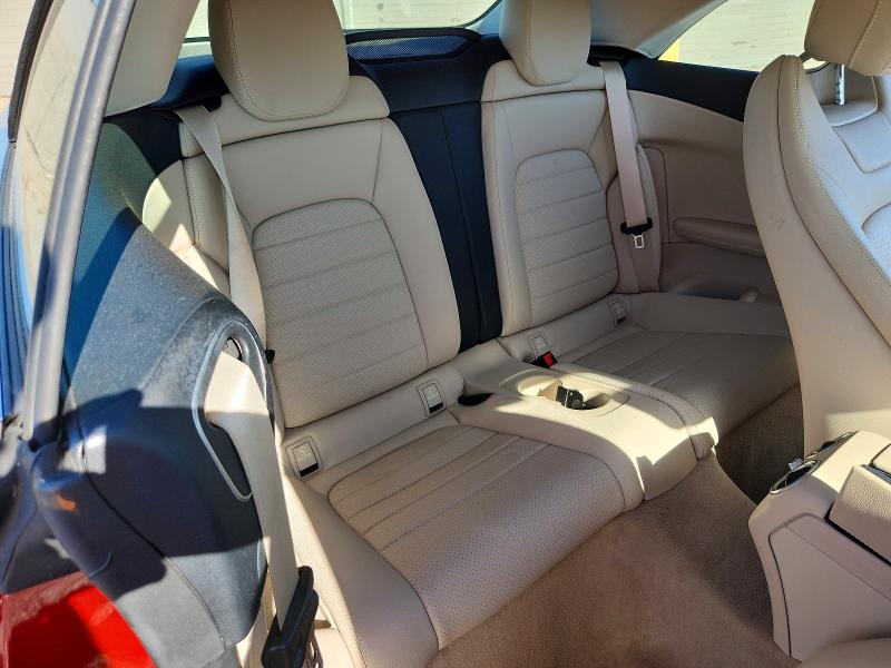 68823716 :رقم المزاد ، WDDWK4KB1JF608544 vin ، 2018 Mercedes-benz C مزاد بيع