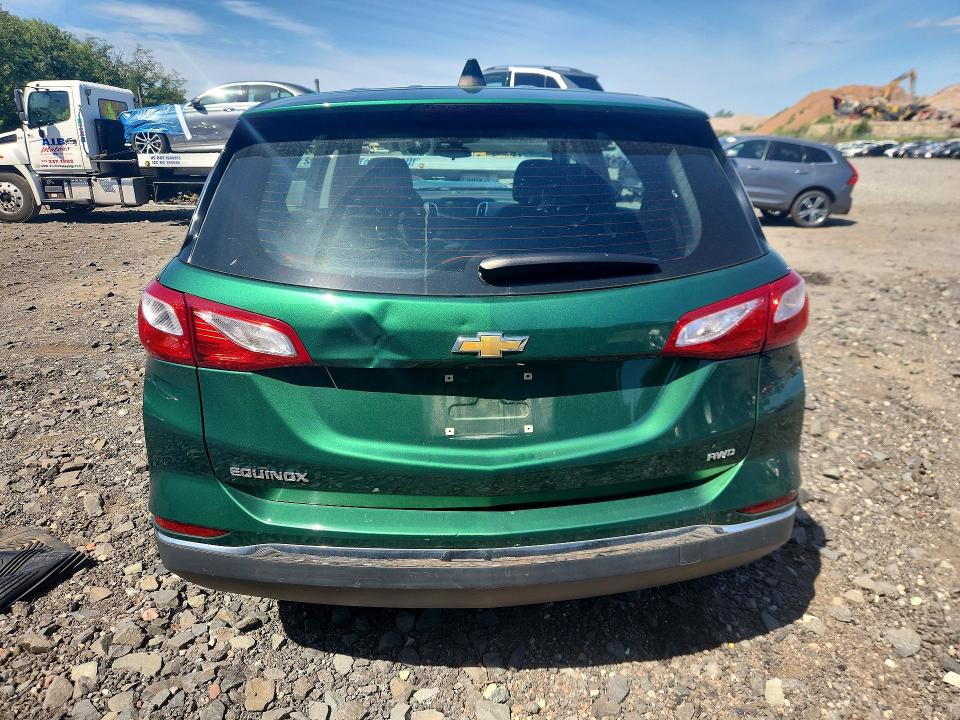 2018 Chevrolet Equinox მანქანა იყიდება აუქციონზე, vin: 2GNAXREV5J6166944, აუქციონის ნომერი: 68316586