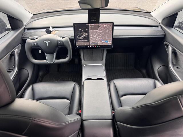 71095416 :رقم المزاد ، 5YJYGDEE2MF200511 vin ، 2021 Tesla Model Y مزاد بيع