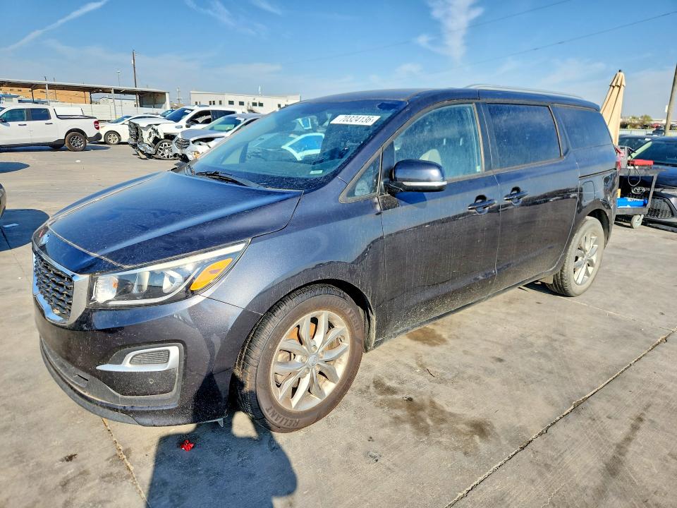 70324136 :رقم المزاد ، KNDMB5C18L6578152 vin ، 2020 Kia Sedona مزاد بيع