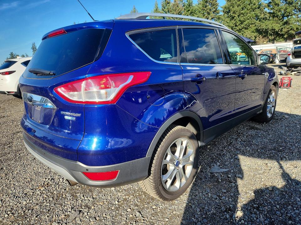 2014 Ford Escape მანქანა იყიდება აუქციონზე, vin: 1FMCU9JX8EUD47668, აუქციონის ნომერი: 69906416