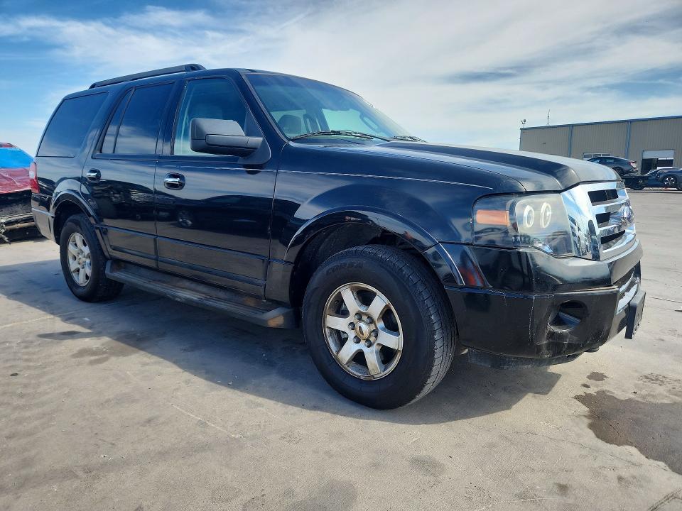 2010 Ford Expedition მანქანა იყიდება აუქციონზე, vin: 1FMJU1G52AEB58744, აუქციონის ნომერი: 70556866
