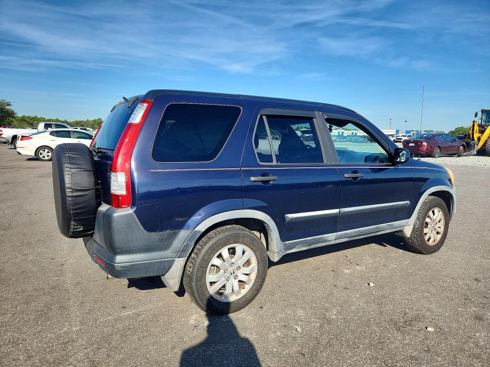 70648176 :رقم المزاد ، JHLRD78856C018423 vin ، 2006 Honda Cr-v مزاد بيع