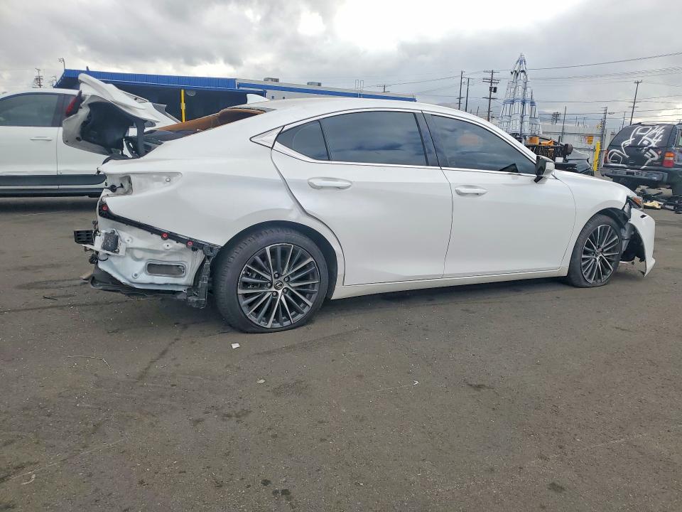 69438226 :رقم المزاد ، 58ADA1C13SU067264 vin ، 2025 Lexus Es 300h مزاد بيع