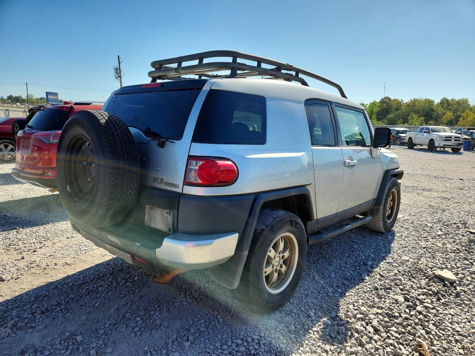 Продажа на аукционе авто 2007 Toyota Fj Cruiser, vin: JTEZU11F870013394, номер лота: 71031086