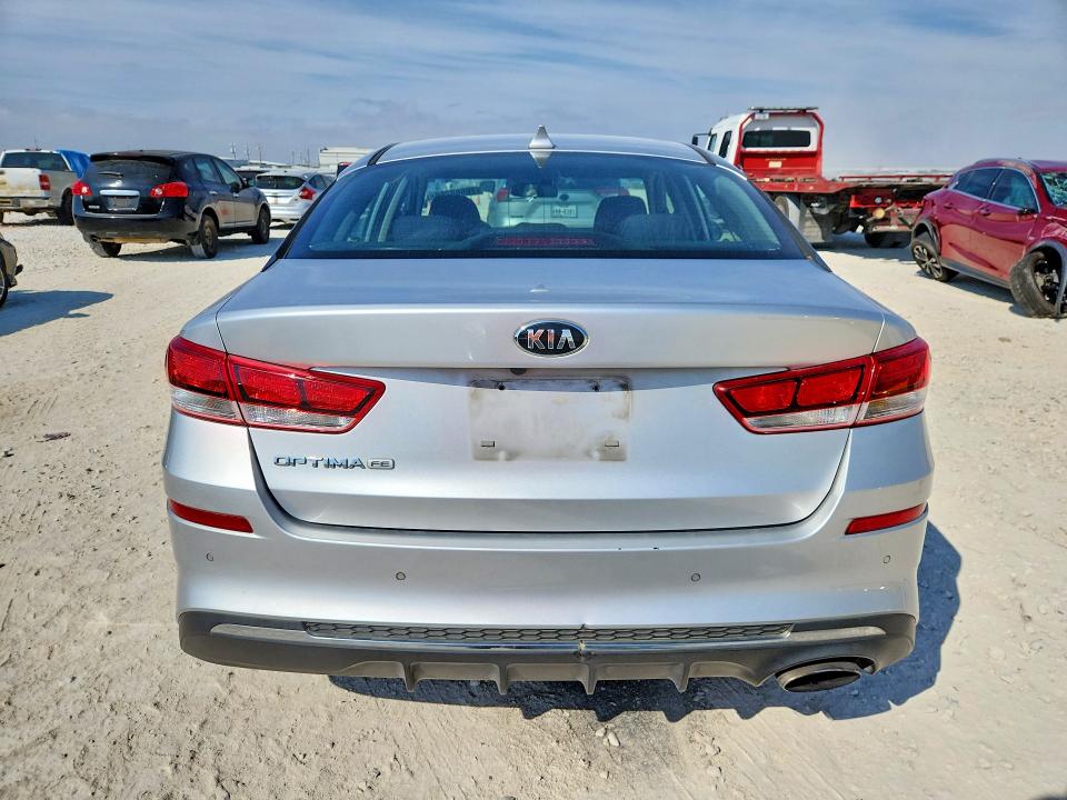Продаж на аукціоні авто 2020 Kia Optima, vin: 5XXGT4L36LG384596, номер лоту: 70668266
