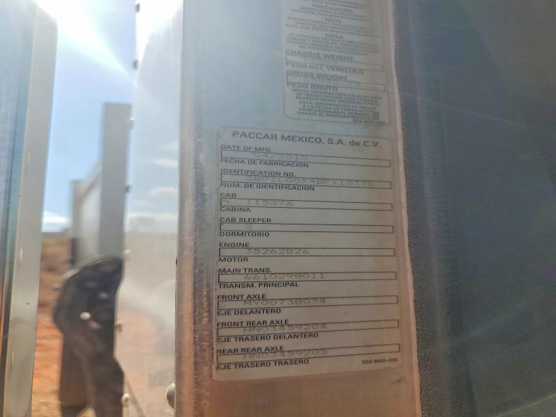 68026896 :رقم المزاد ، 3BPZL00X4BF115376 vin ، 2011 Peterbilt 320 مزاد بيع
