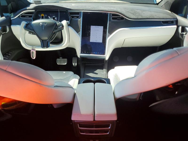 Продаж на аукціоні авто 2016 Tesla Model X, vin: 5YJXCAE48GFS00692, номер лоту: 67473176
