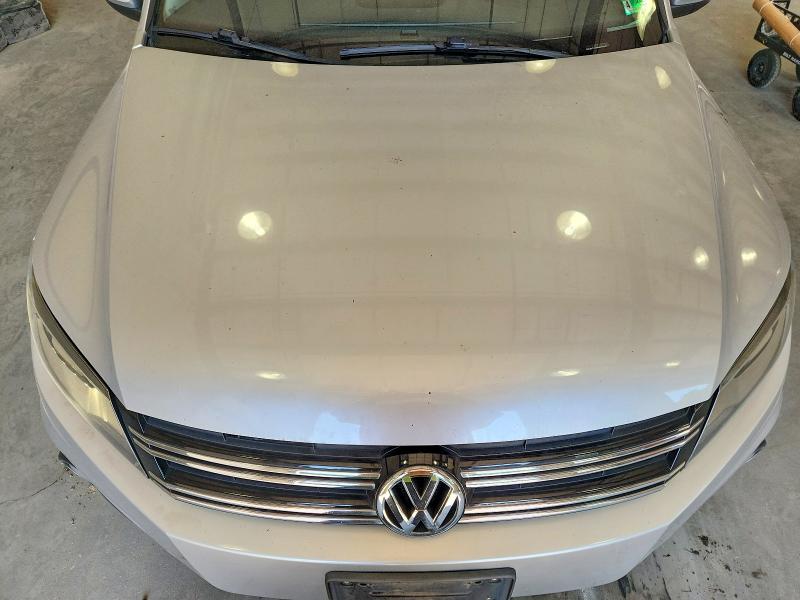 2016 Volkswagen Tiguan მანქანა იყიდება აუქციონზე, vin: WVGAV7AX3GW553447, აუქციონის ნომერი: 67598886