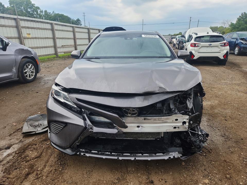 2019 Toyota Camry მანქანა იყიდება აუქციონზე, vin: 4T1B11HK7KU205307, აუქციონის ნომერი: 68069296