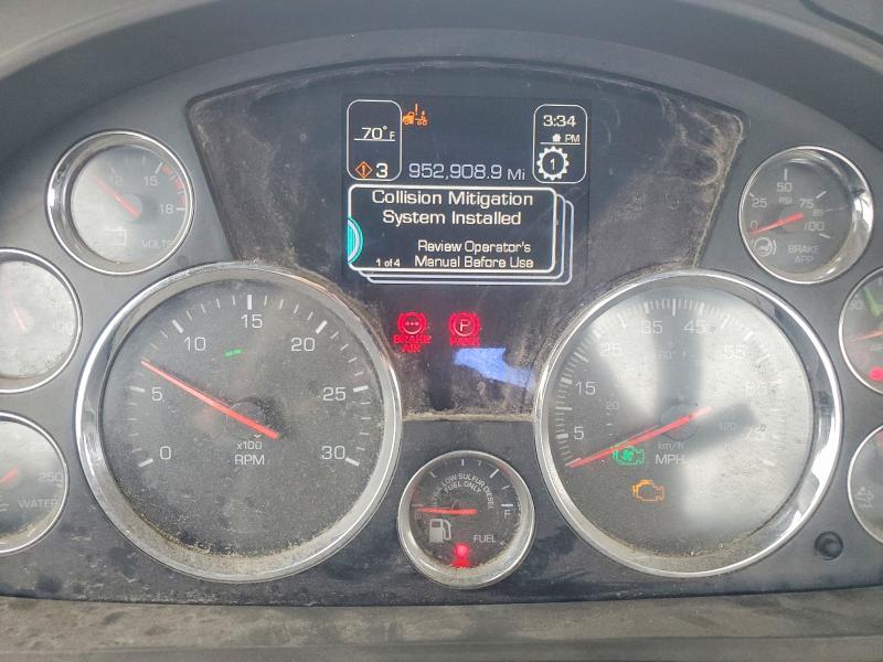 69941886 :رقم المزاد ، 1XKYA48X7FJ403375 vin ، 2015 Kenworth T680 مزاد بيع