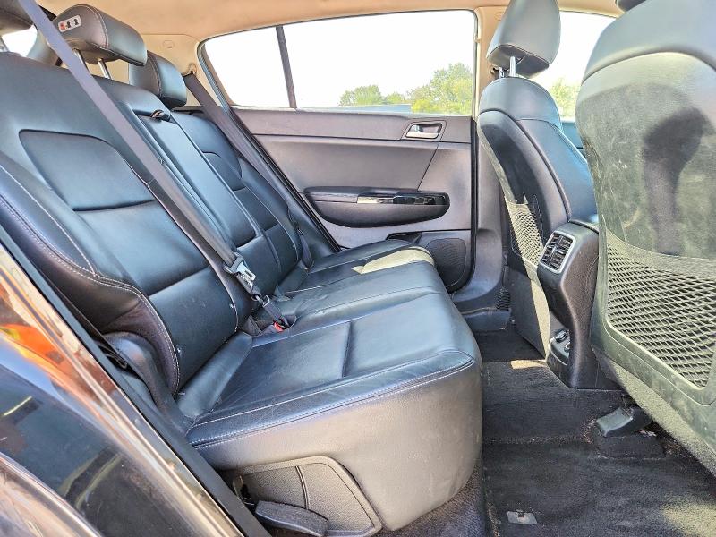 68617196 :رقم المزاد ، KNDPNCAC8J7349703 vin ، 2018 Kia Sportage مزاد بيع