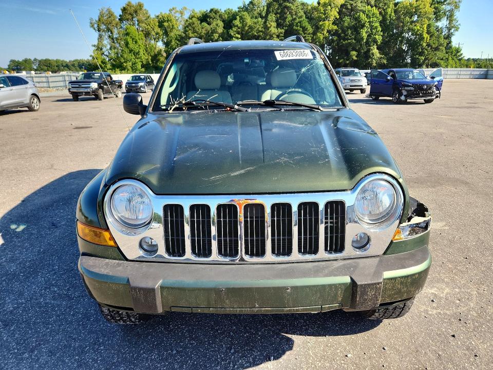 68693086 :رقم المزاد ، 1J4GL58K76W263000 vin ، 2006 Jeep Liberty مزاد بيع